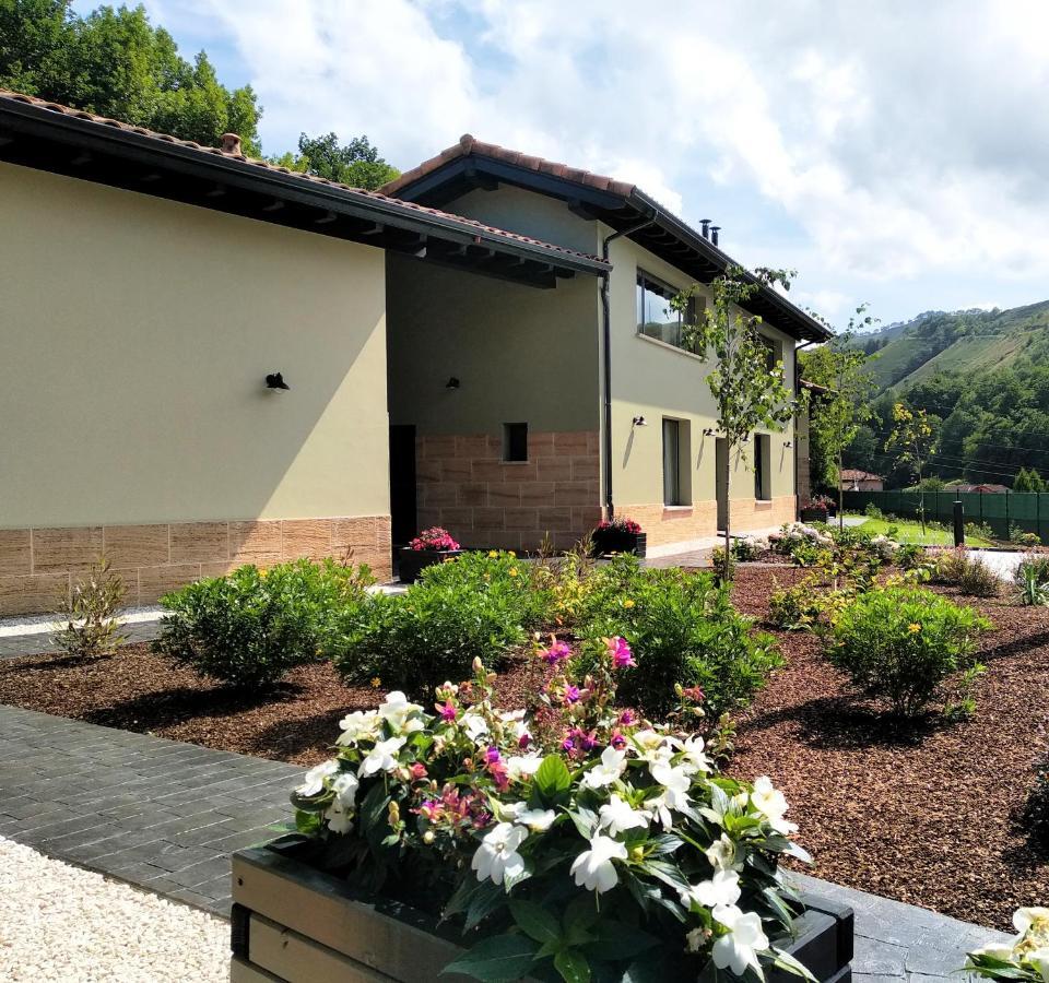 Complejo Turistico Les Cotolles Apartment Cangas de Onis Luaran gambar